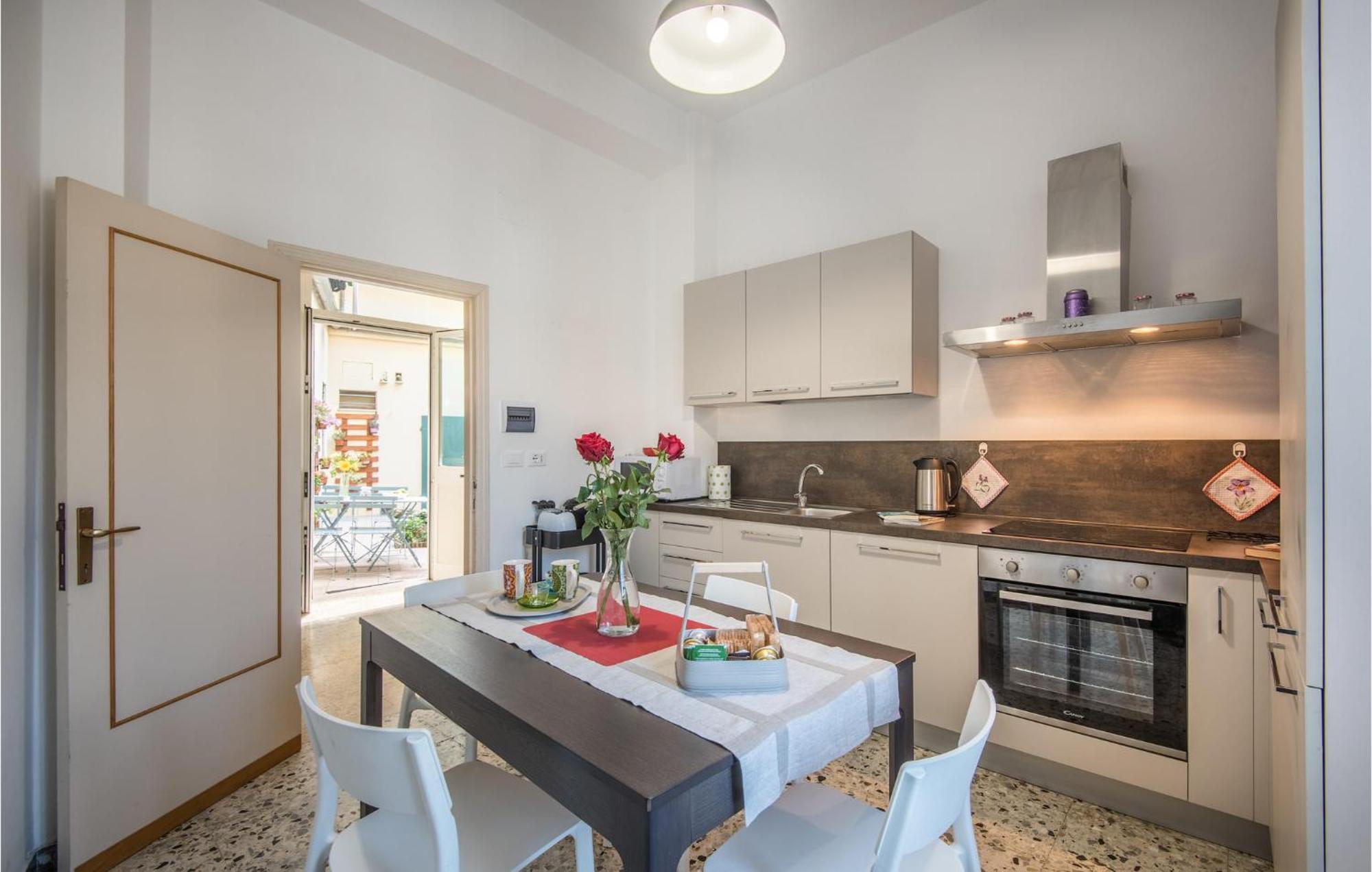 Nice Apartment In Monte San Savino With Kitchen Εξωτερικό φωτογραφία